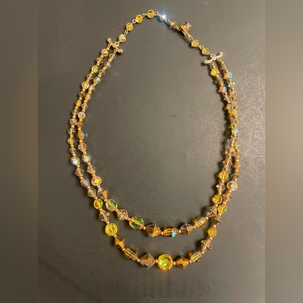 Elegant Beaded Necklace